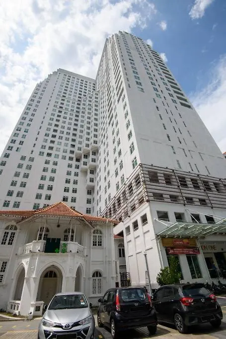 Deluxe Studio/Gurney/Mansion One George Town Malezya
